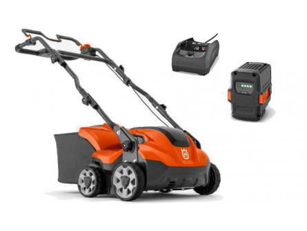 Scarificateur à batterie HUSQVARNA S138i Pack avec 40-C80 et 40-B140