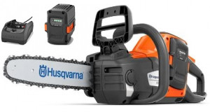 Tronçonneuse HUSQVARNA 225i + Batterie BLI 40-B140 + Chargeur 40-C80