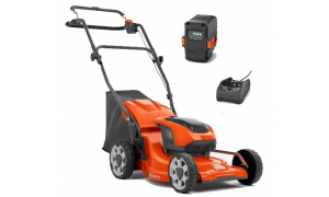 Tondeuse HUSQVARNA LC 137 i avec une batterie 40-B140 et un chargeur 40-C80